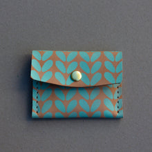 Load image into Gallery viewer, MEDIUM KNIT POUCH